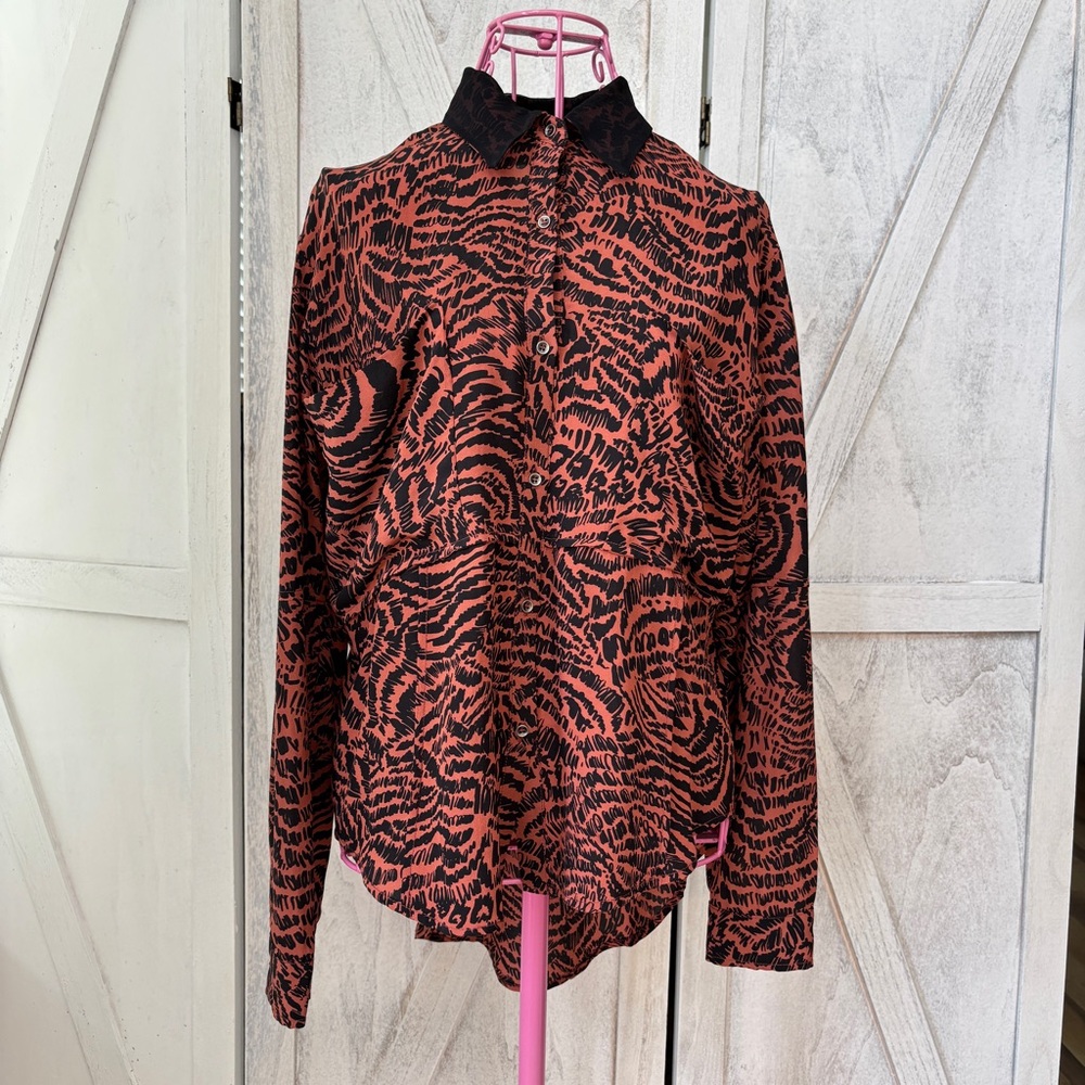 Revolve Line & Dot Silk Animal Print Top Women’s Size Small Black & Brown